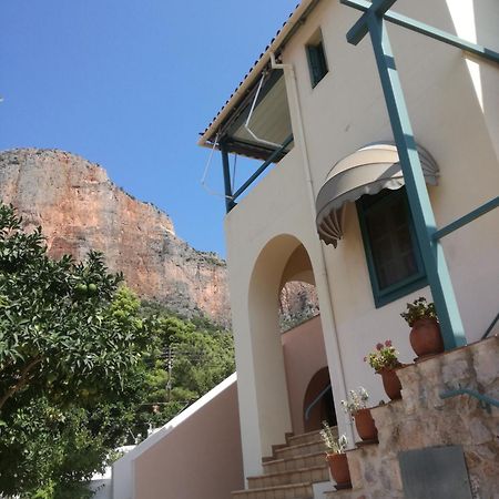 The Valkyries 3 Apartment Leonídion Екстериор снимка