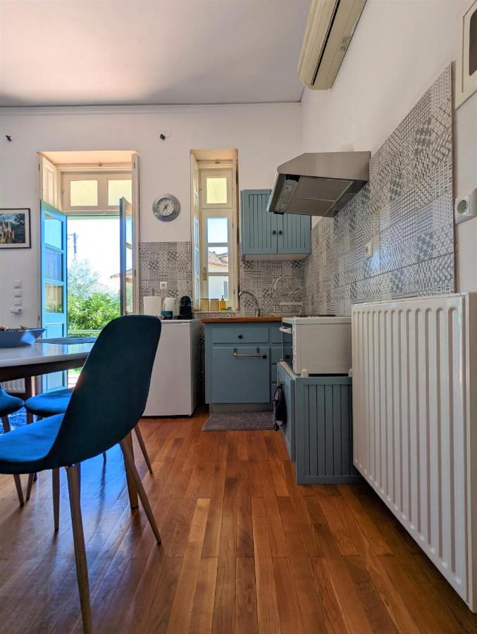 The Valkyries 3 Apartment Leonídion Екстериор снимка